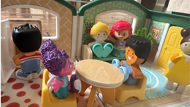 Melissa & Doug just launched the most unique dollhouse I've ever seen
