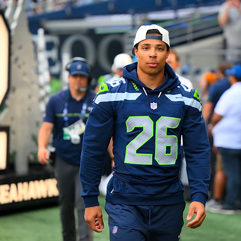 Seahawks RB Charbonnet to miss at least first four games