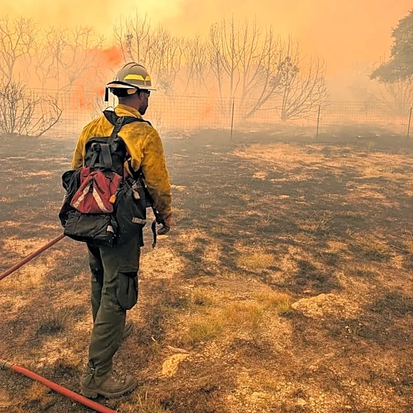 Ross Fire grows to 90,000 acres. See wildfire tracker and smoke map