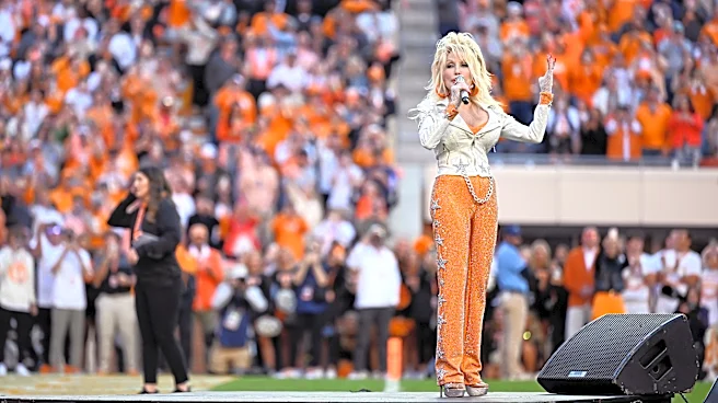 Tennessee Volunteers to honor Dolly Parton with helmet sticker this season