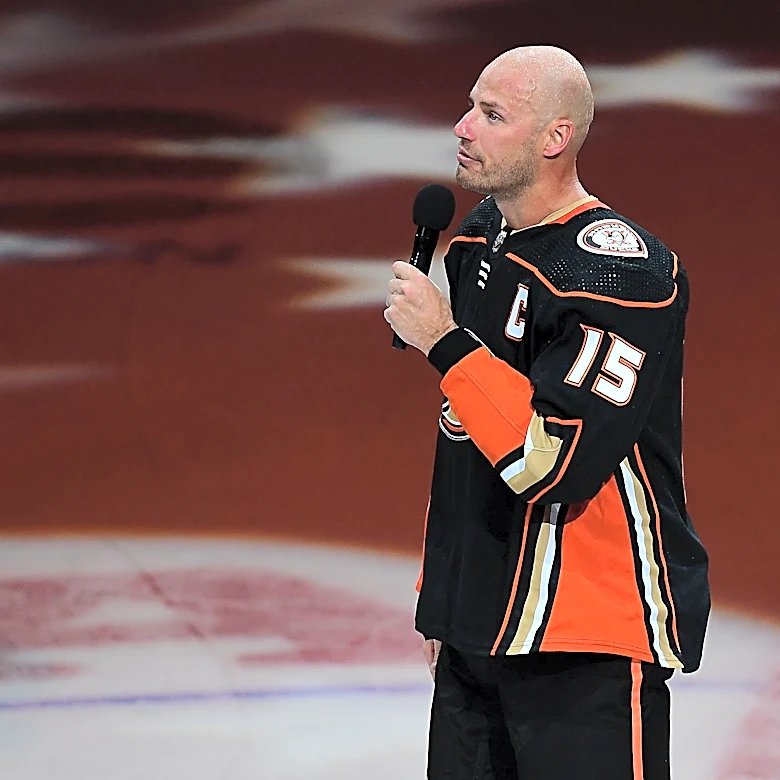 Anaheim Ducks to retire Ryan Getzlaf's jersey number