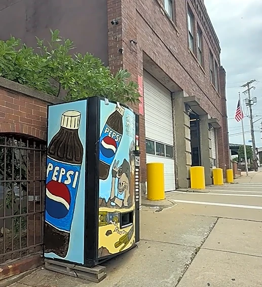 A new hope for Pittsburgh's Phantom Menace vending machine