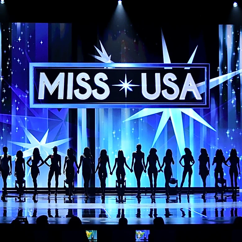 Ousted Miss North Carolina USA returns to pageants with new title