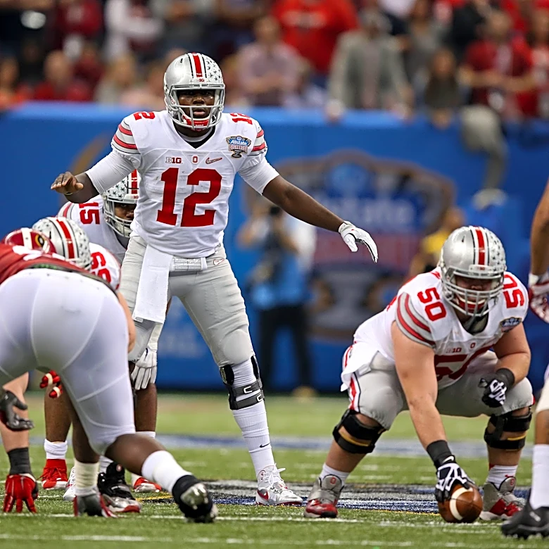 Former Ohio State championship-winning QB joins high school coaching staff