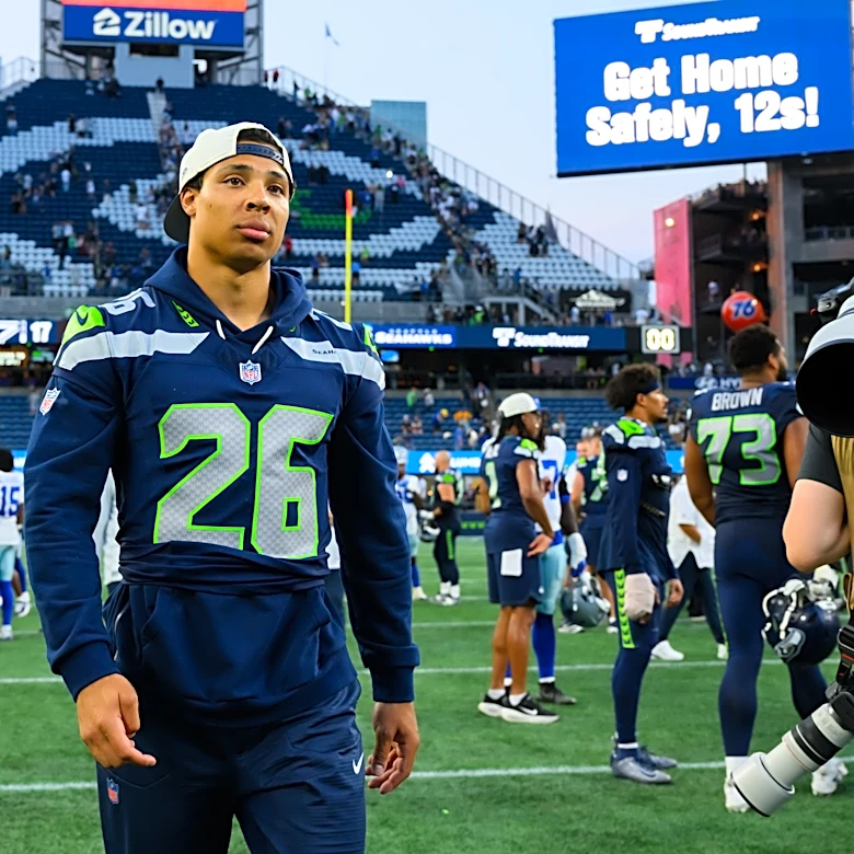 Should you draft Zach Charbonnet in fantasy? Injury update on Seahawks RB