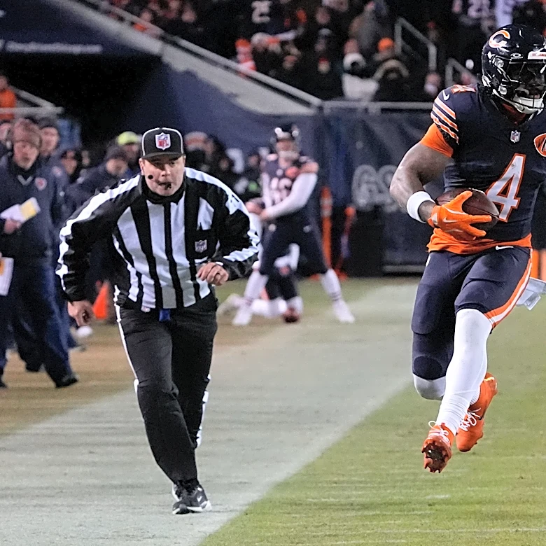 D'Andre Swift exits practice