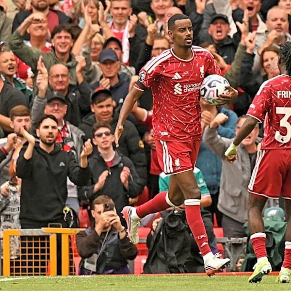 Liverpool predicted lineup vs Ipswich Town today: Will Bradley Barcola debut?