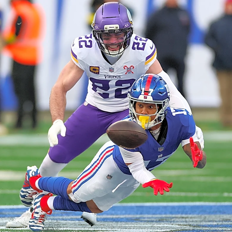 Harrison Smith returns to Vikings after Minnesota's safety crisis
