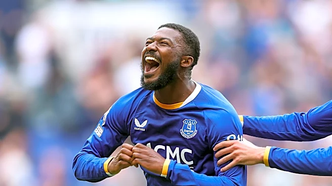 Ainsley Maitland-Niles stuns Manchester United with equalizer on Everton debut