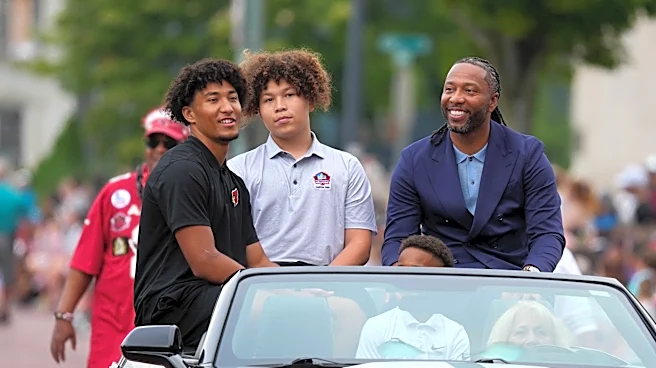 Why is Larry Fitzgerald at Notre Dame game? Pitt legend has son on roster
