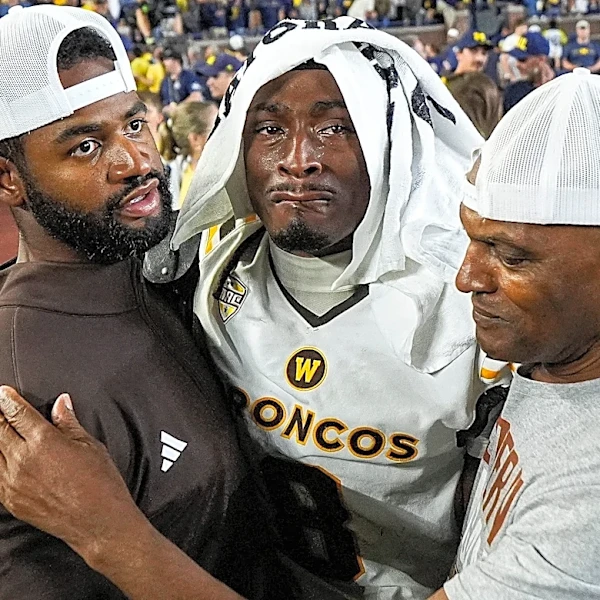College football Week 1 Flop 10: Michigan's clock, Pac-12's return, FCS upsets