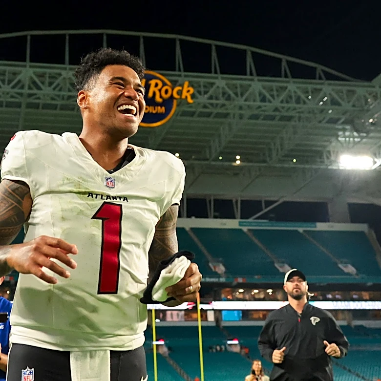 Falcons name Tua Tagovailoa starting quarterback over Michael Penix Jr.