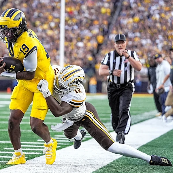 Michigan controversy goes beyond the clock. Let's talk about Bryce Underwood