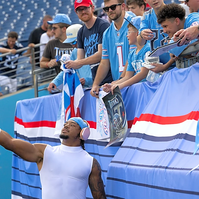 Titans' leading tackler may miss time after UTV accident, concussion