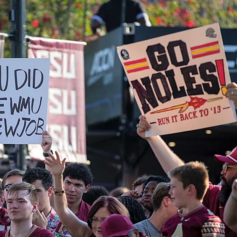 FSU vs SMU power outage delay: 'We waited long enough to play, what's another 30 minutes'
