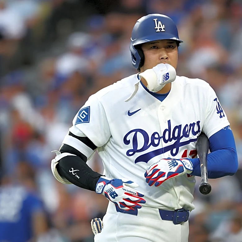 Shohei Ohtani 'focusing on hitting,' unlikely to pitch again in 2026