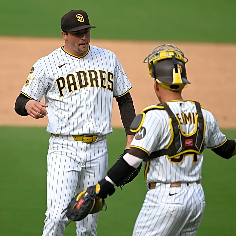 MLB playoff picture: Wild card standings, AL and NL bracket