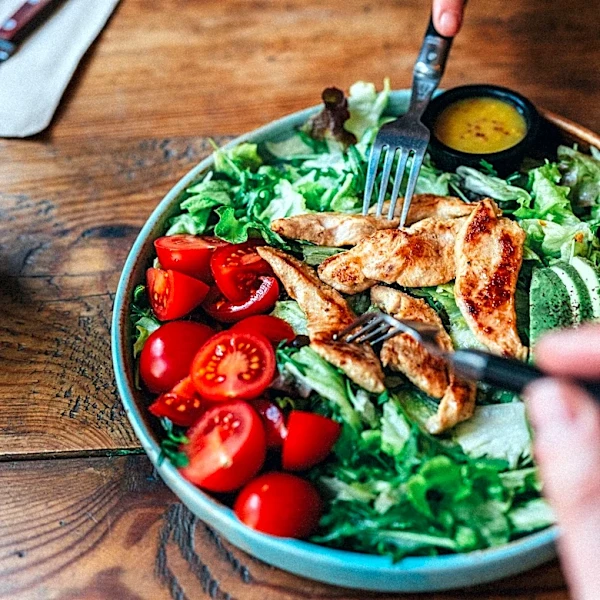 What an obesity medicine specialist eats in a day