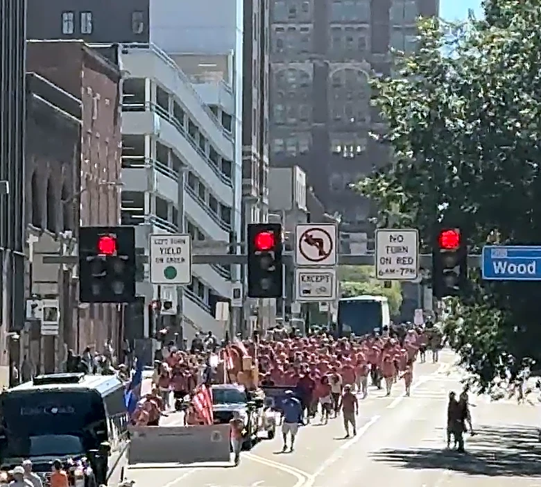 Pittsburgh Labor Day Parade draws thousands downtown to honor workers