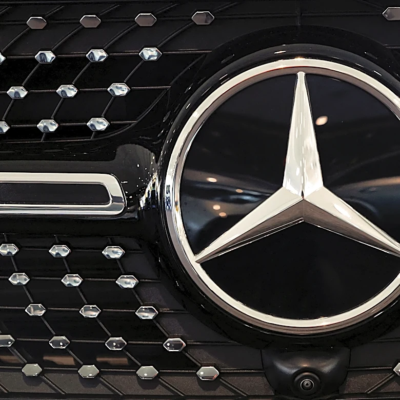 Can SUVs swim? Mercedes-Benz wants them to