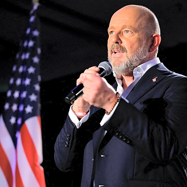 GOP candidate Steve Hilton announces plan to abolish California DMV