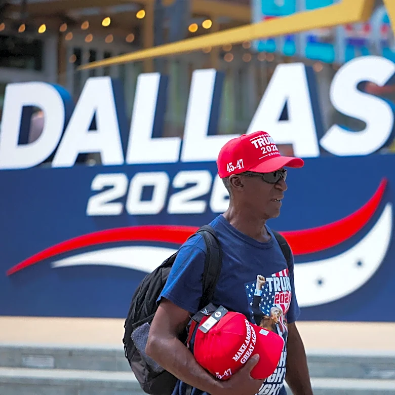 Republicans descend on Dallas in search of jolt at midterm convention