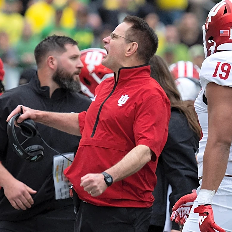 'Pray for Oregon': Inside the locker room before Indiana shocked college football