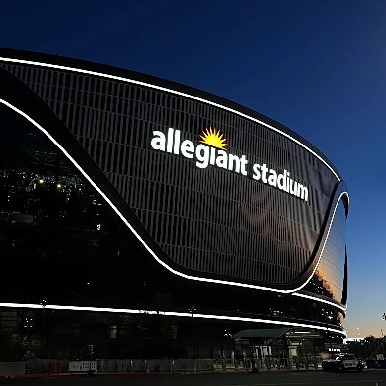 Last-minute Miami Dolphins travel plans could turn Week 1 into a Vegas getaway