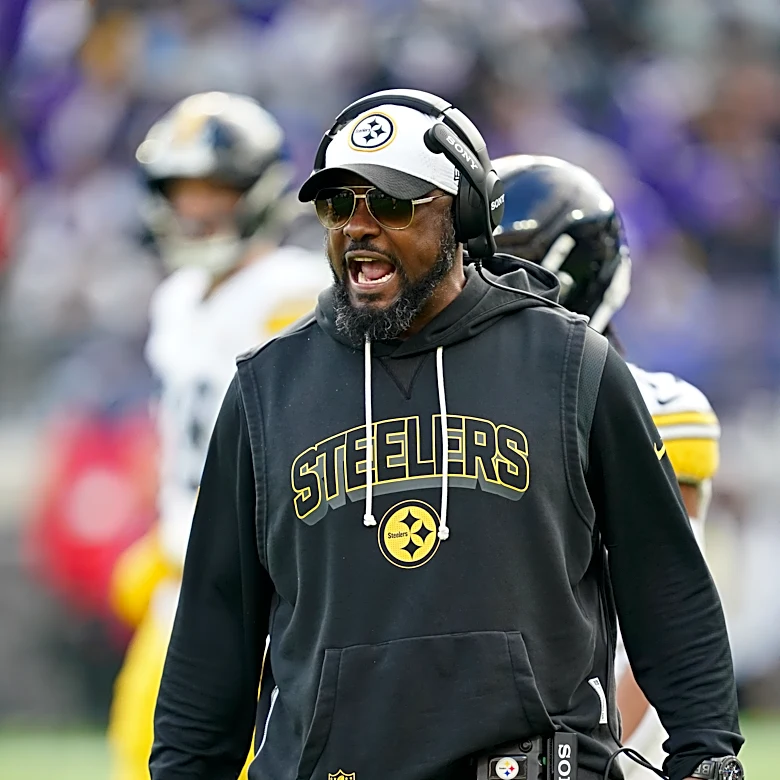 Mike Tomlin laughs off 'JSN' mistake during NBC regular-season debut