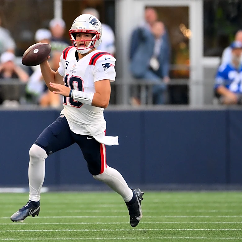 Drake Maye says he made 'unacceptable' decisions in Patriots' loss. He's right