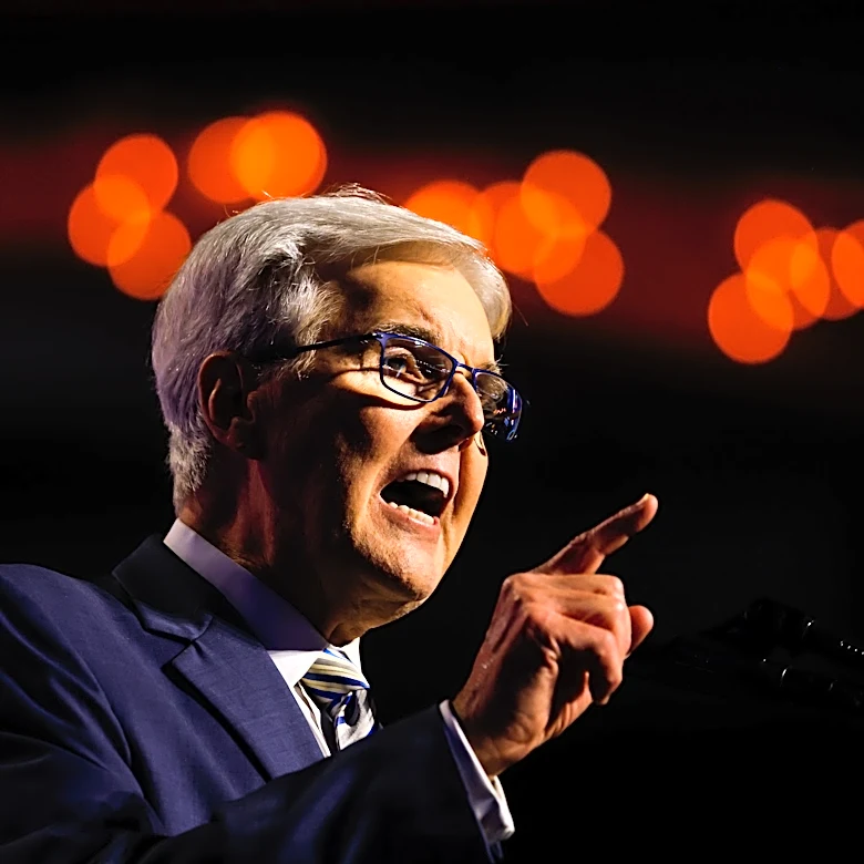 Dan Patrick rallies Texas Republicans in faith-first convention speech
