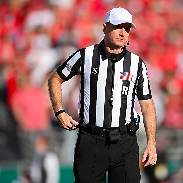 Kansas-Missouri referee Jason Autrey injured in first half of rivalry game