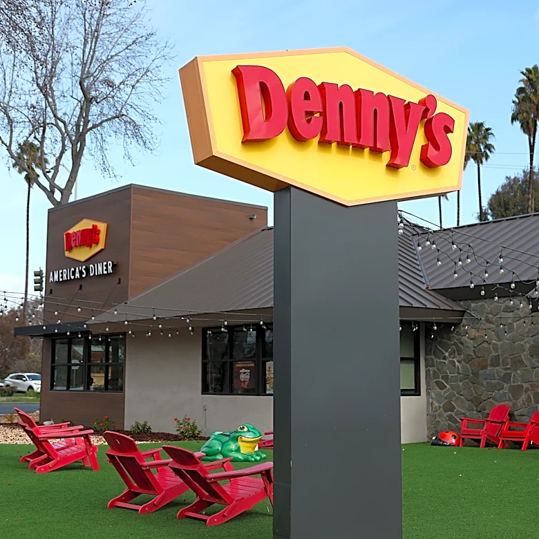 After closures, Denny's bets on a comeback