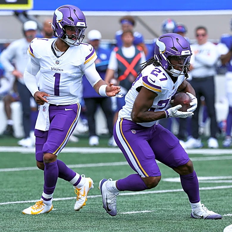 Packers at Vikings: Predictions, picks and odds for NFL Week 1 game