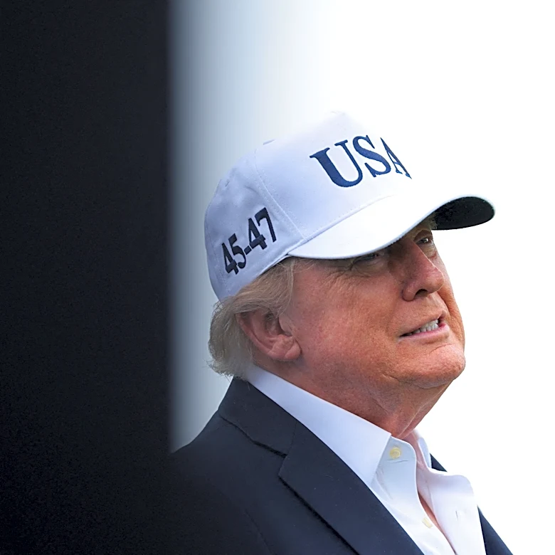 Trump splits with AI execs, says 'negative forces' impacting industry