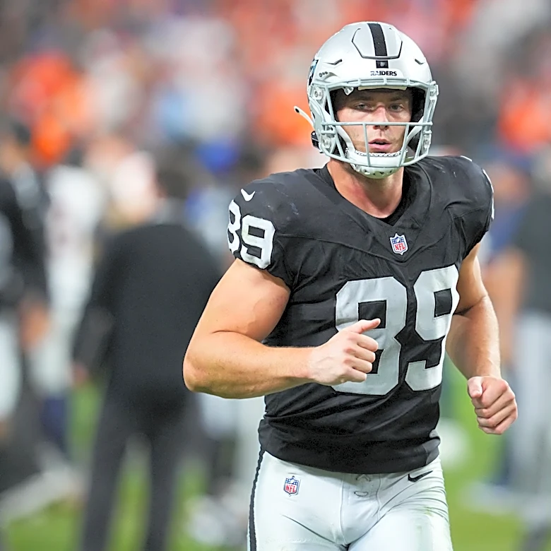 Brock Bowers could return in Week 2