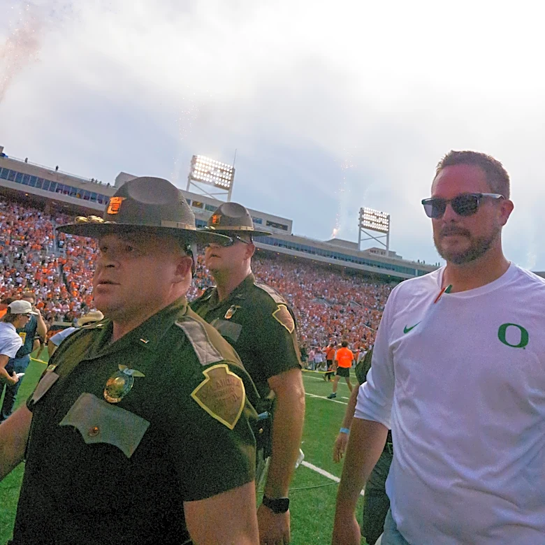 Dan Lanning has Nike money, playoff hype and one growing problem | Opinion