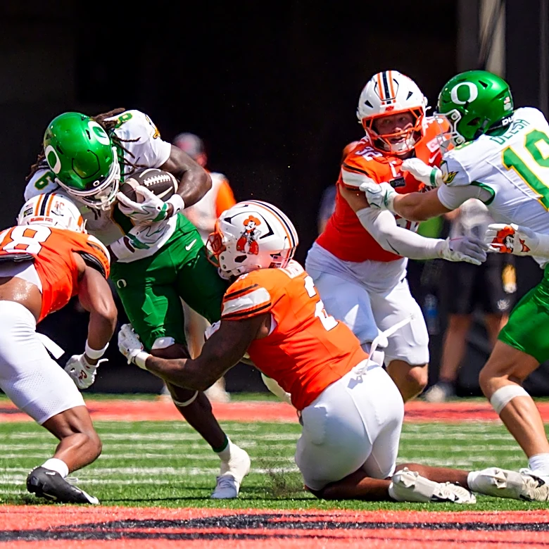 Oregon falls out of top 10 in US LBM Coaches Poll for first time since 2023