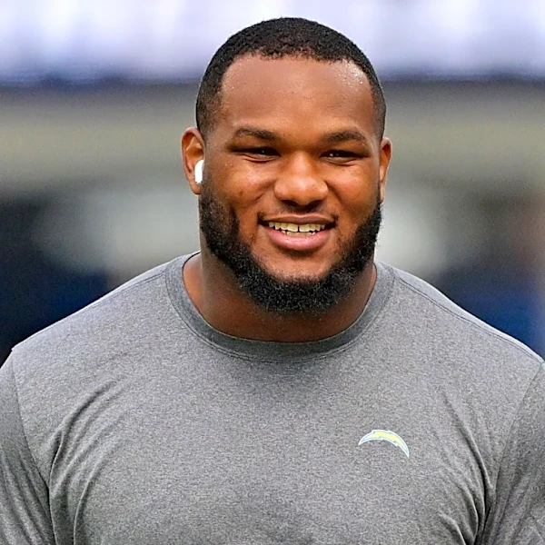 Da'Shawn Hand will not return after injury