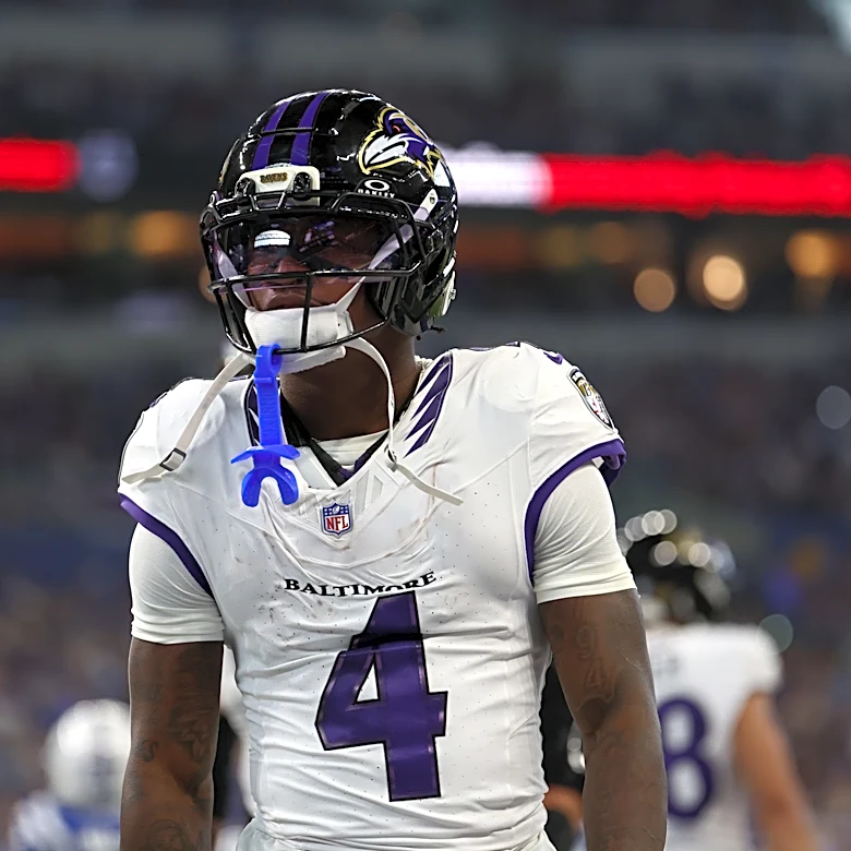 Ravens' Zay Flowers exits stellar opener against Colts with hamstring injury