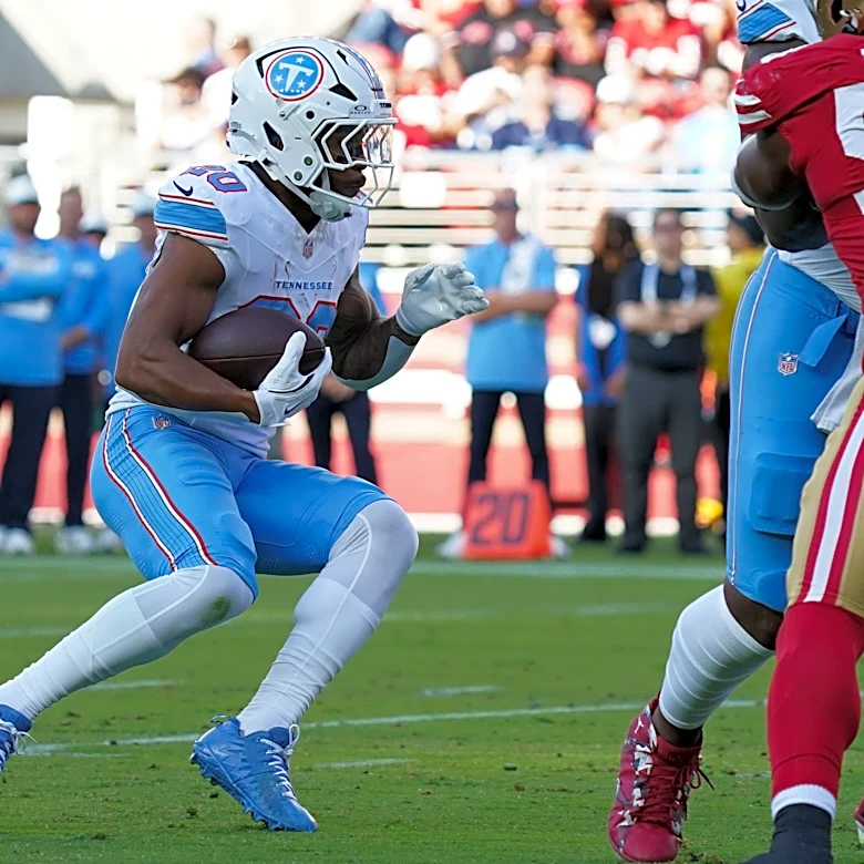 Tony Pollard has quiet outing in Week 1