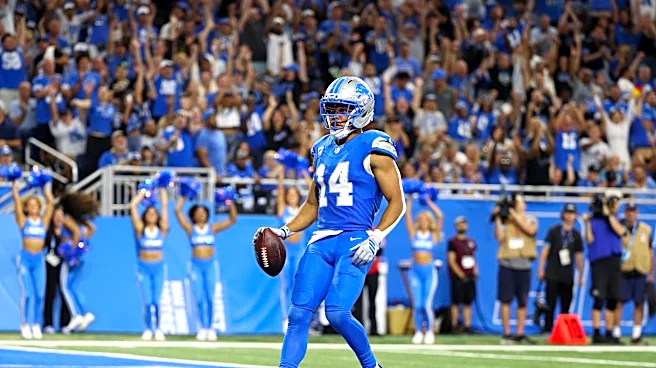 Amon-Ra St. Brown opens with two touchdowns