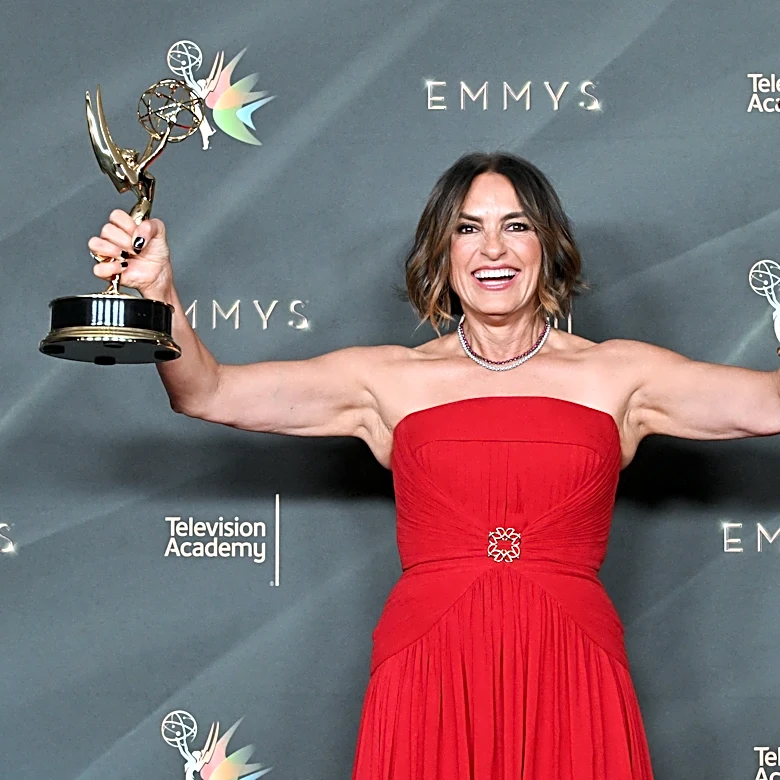 2026 Emmy Awards are here! Live updates on red carpet, TV's biggest night