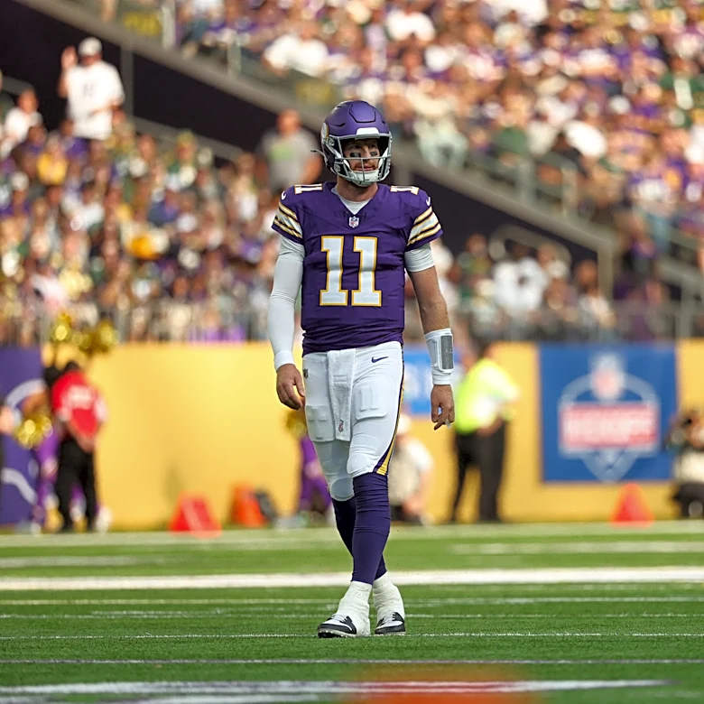 Carson Wentz earned $100,000 after replacing Kyler Murray in Vikings win