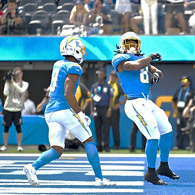 Omarion Hampton reaches end zone In Week 1