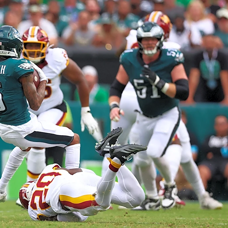 DeVonta Smith settles for three scoreless catches in Week 1 vs. WAS