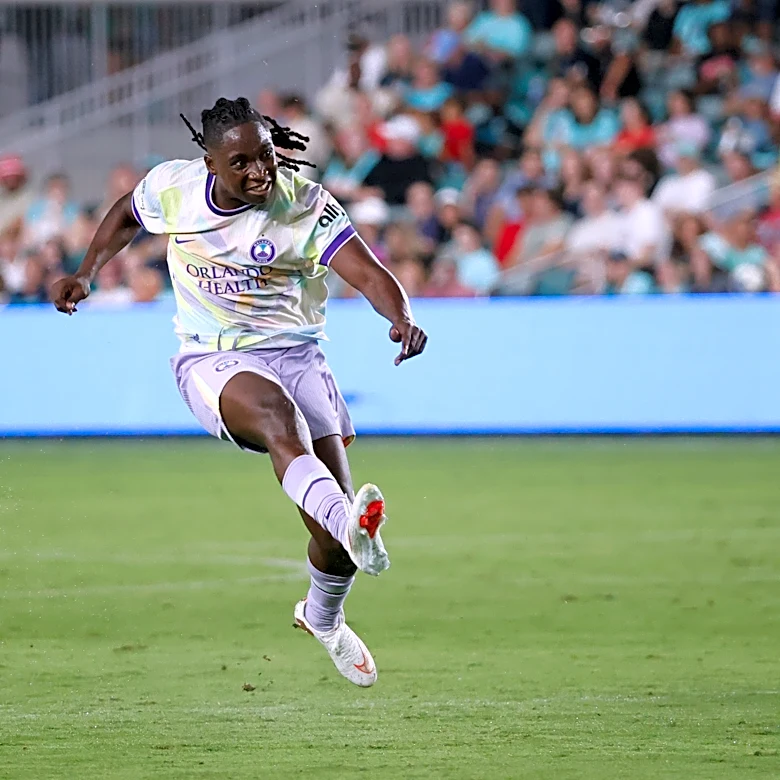 Orlando Pride announce contract extension for star forward Barbra Banda