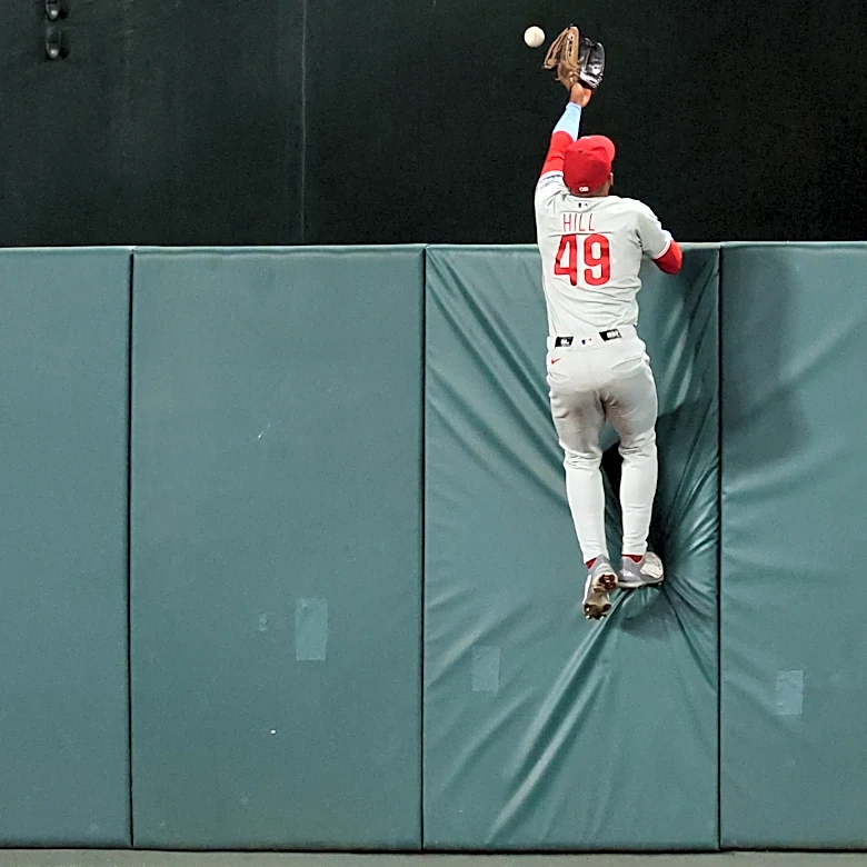 For Phillies, 'writing is on the wall' after losing game to Nationals, ace to IL