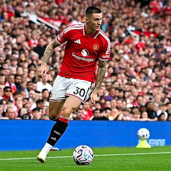 Manchester United projected lineup vs Brighton: Will Carrick make big changes?