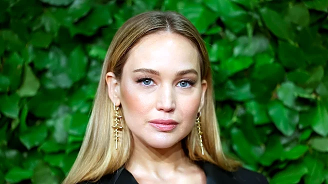 Jennifer Lawrence just stepped out in fall's most controversial shoe trend